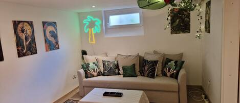 Table football, ping pong