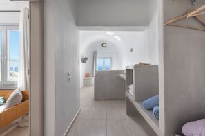 Superior Suite, 2 Bedrooms, Sea View | In-room safe, soundproofing, iron/ironing board, free WiFi - Gizis Cliffside Suites (Santorini)