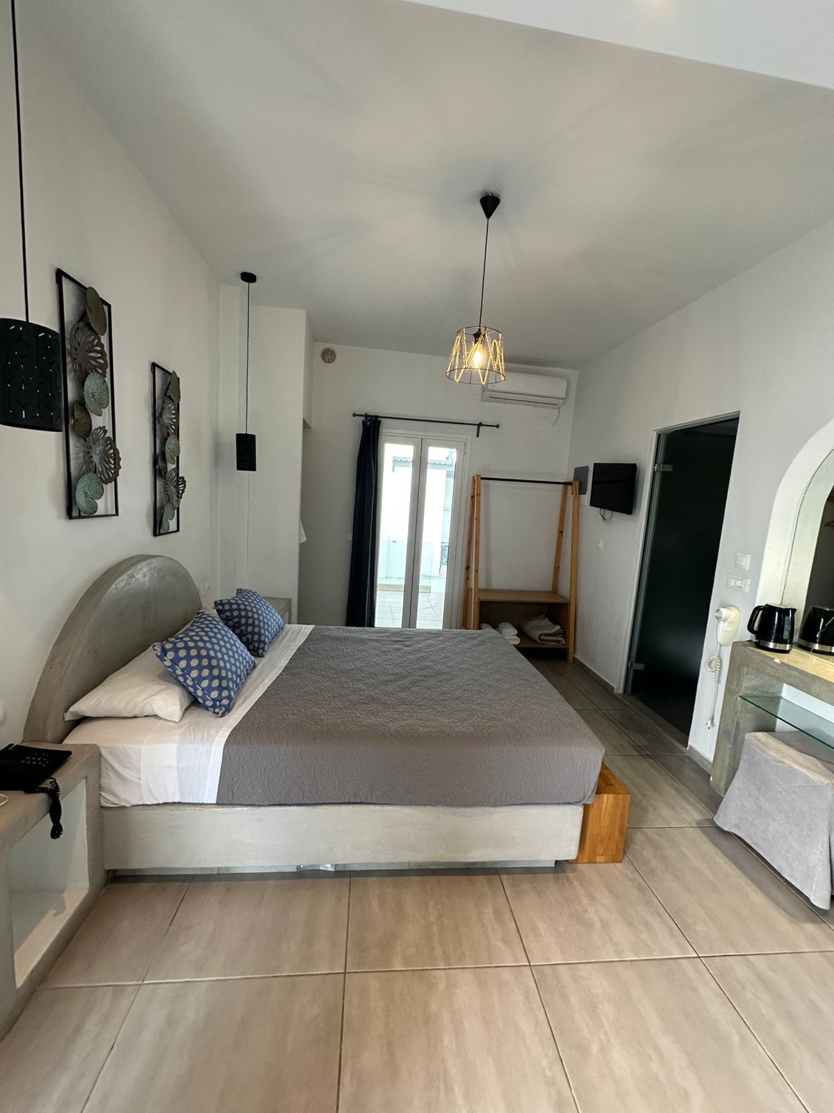 Classic Double Room, Partial Sea View | In-room safe, iron/ironing board, free WiFi