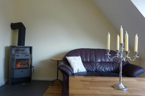 Wohnzimmer mit Kamin