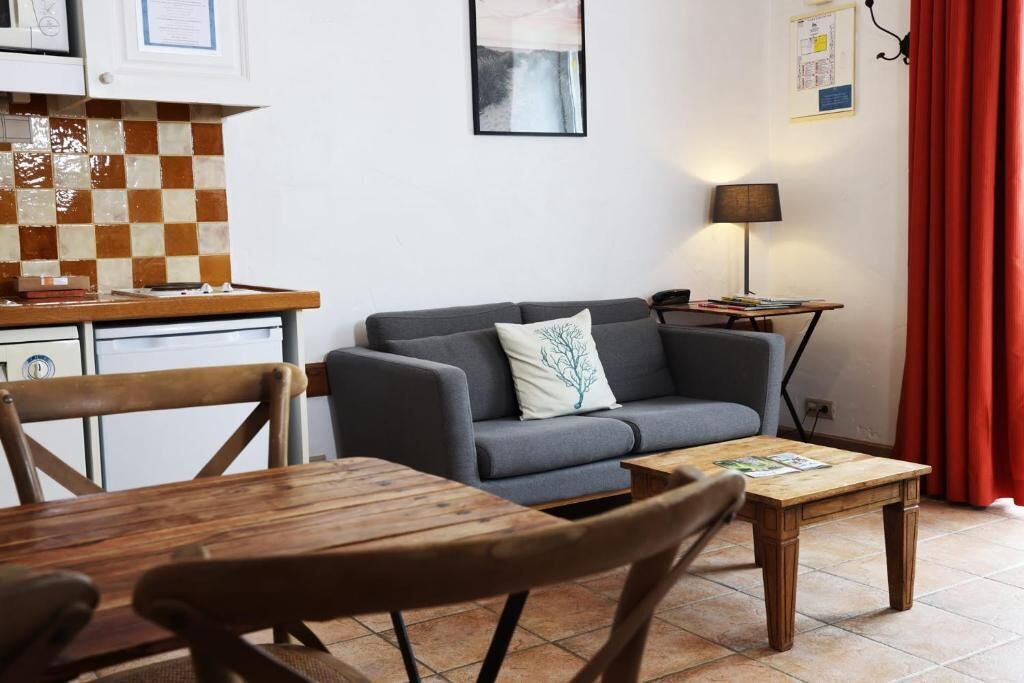 Apartment, 2 Bedrooms, Garden View