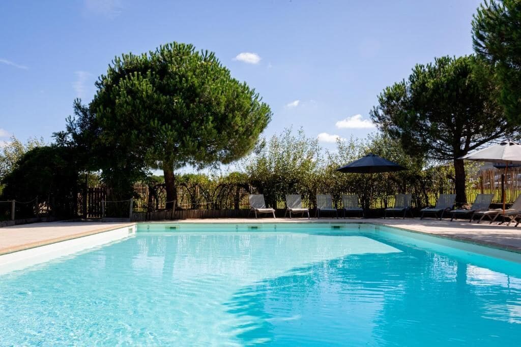 Seasonal outdoor pool