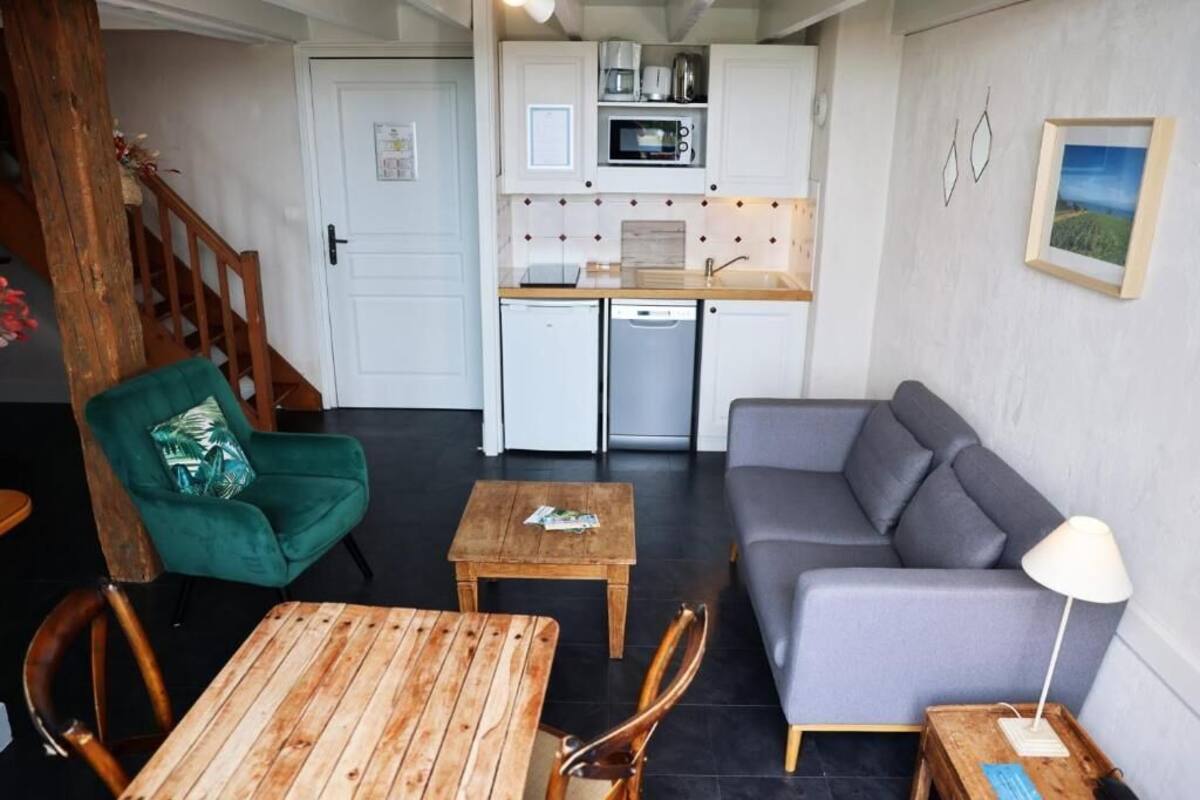 Dúplex, balcón, vistas al mar | Caja fuerte y wifi gratis