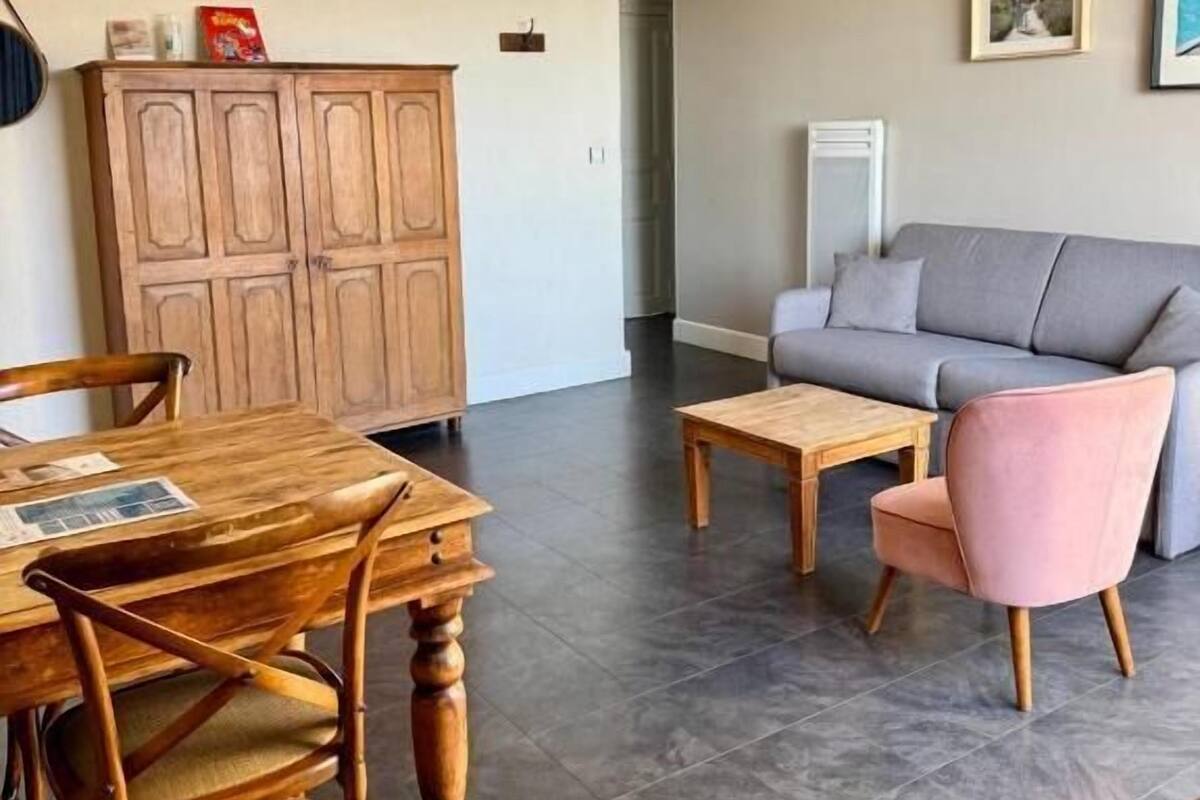Apartamento, 1 cama de matrimonio con sofá cama, balcón, vistas al mar | Caja fuerte y wifi gratis