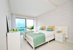 6 habitaciones, tabla de planchar con plancha y wifi gratis 