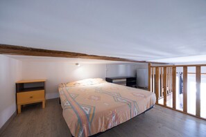 1 bedroom, WiFi, bed sheets - Cozy Apartment Place Paoli – Mountain View, Heart of Corte (Corte)