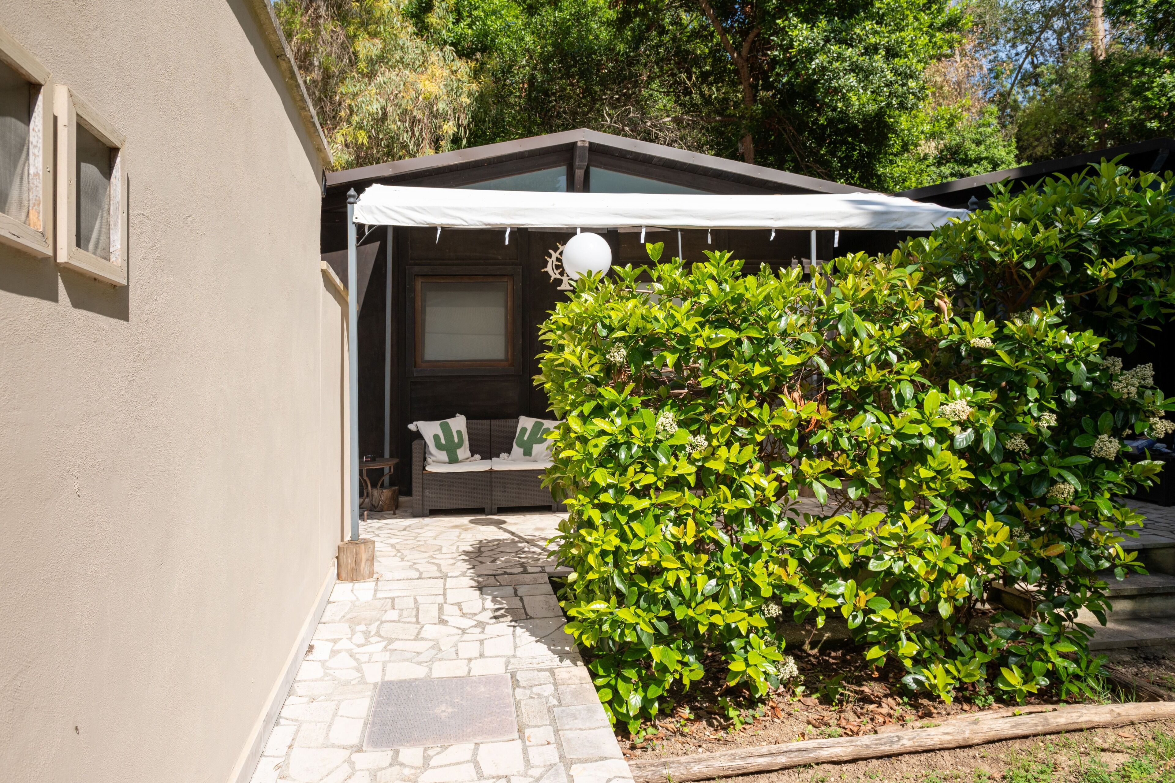 Bungalow