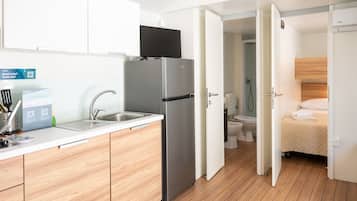 Deluxe Mobile Home | Private kitchen