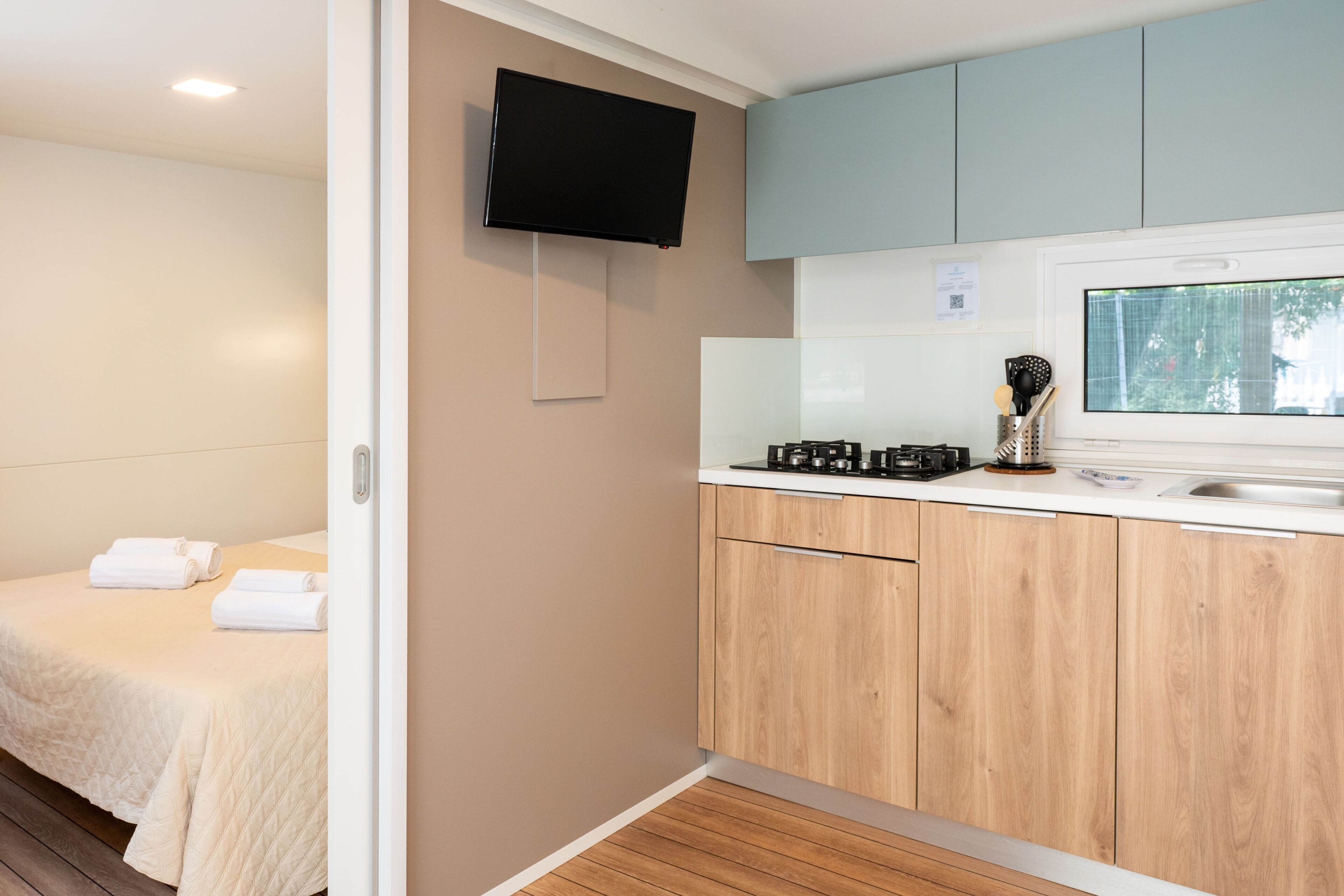 Casa mobile Standard | Cucina privata | Frigorifero con congelatore
