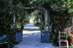 Front of property - Hotiday Otranto Porto (Otranto)