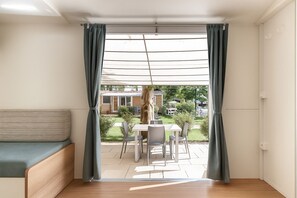Deluxe Mobile Home | Cribs/infant beds, free WiFi, bed sheets - Hotiday Otranto Porto (Otranto)