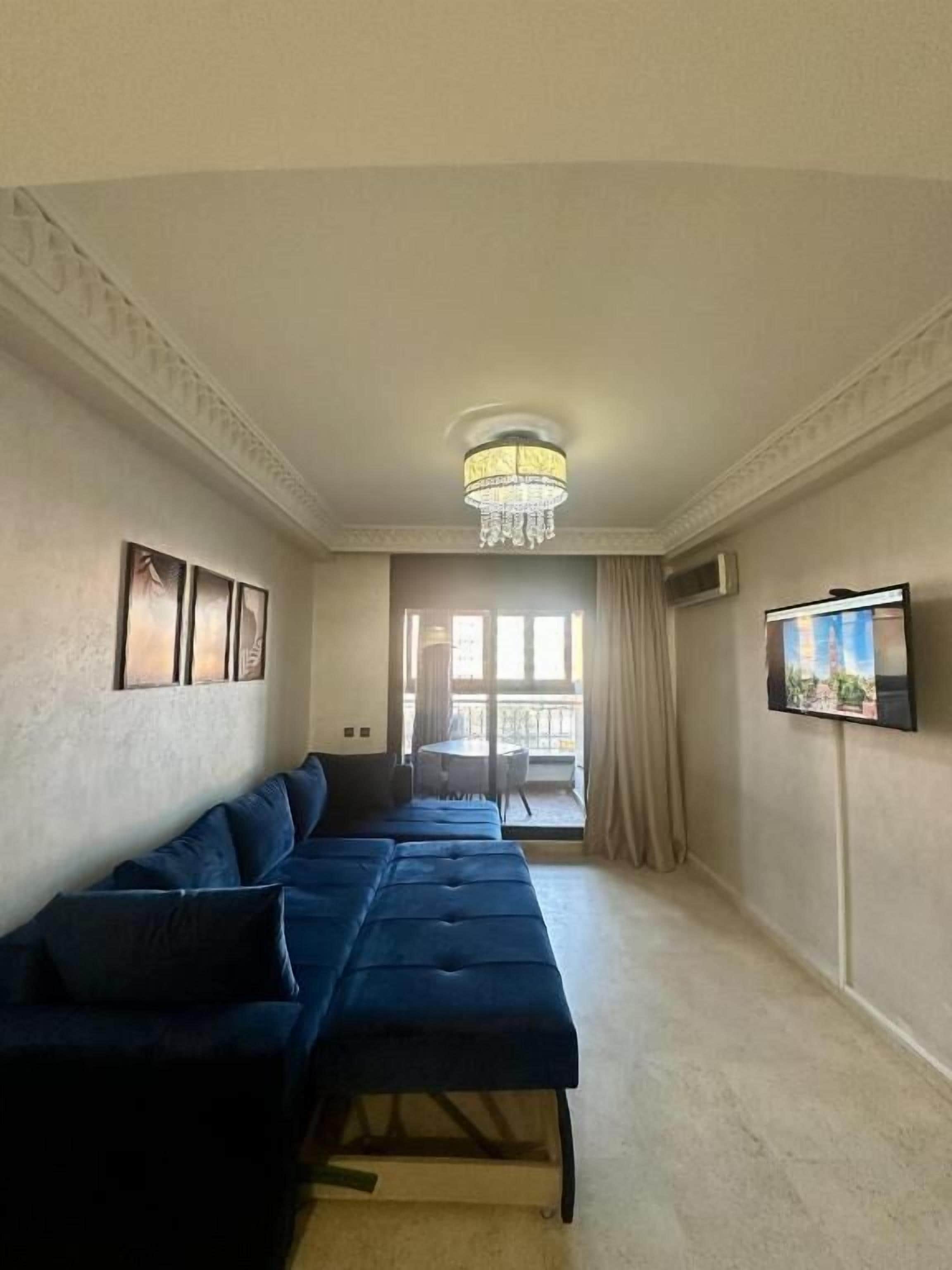 Comfort Studio, City View | Living area