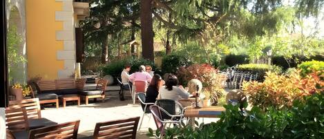 Restauration en plein air
