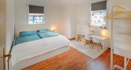 Lepold's Balkenzauber - Sasbachwalden, groß, zentral, mit Kamin & Weinbergblick