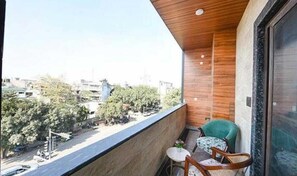 Deluxe Room, Balcony | Balcony - Hotel Vibe BLU (Noida)