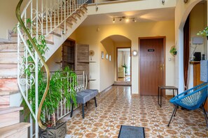 Interior - Holiday Home "Villa for 8 Guests – Porte du Ried" with Mountain View, Private Terrace & Wi-Fi (porte du ried)