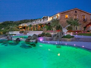 Piscina stagionale all'aperto