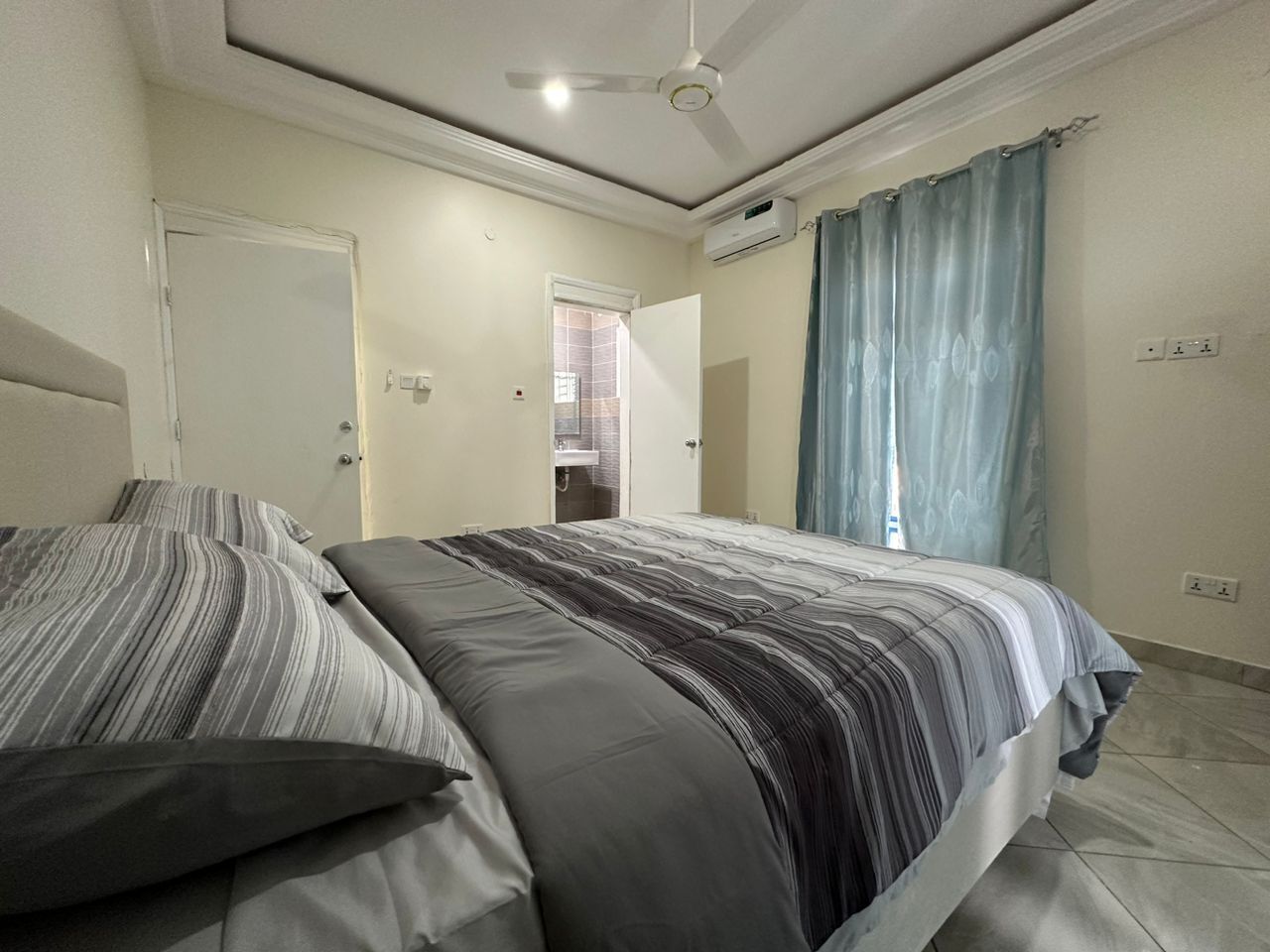 Apartment, Balcony, City View | Laptop workspace, iron/ironing board