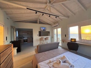 1 bedroom, iron/ironing board, WiFi (free), bed sheets - Anemeli studio (Stoupa)