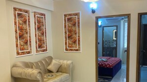 Interior - 2-bedroom apartment With Lift DHA Phase-5 Karachi (Karachi)