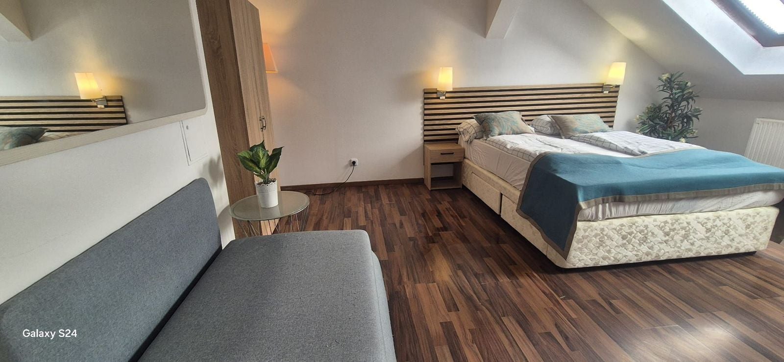 Apartament bàsic | Planxa i posts de planxar i wifi gratuïta 