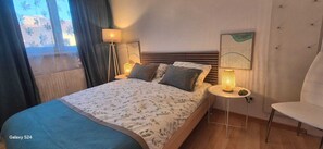 Iron/ironing board, free WiFi - Modern 3BR Apt With Balcony City Center (Vienna)