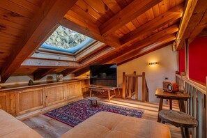 Living area - CHALET LA DIMORA DI BELLE - Where magic is born (Courmayeur)