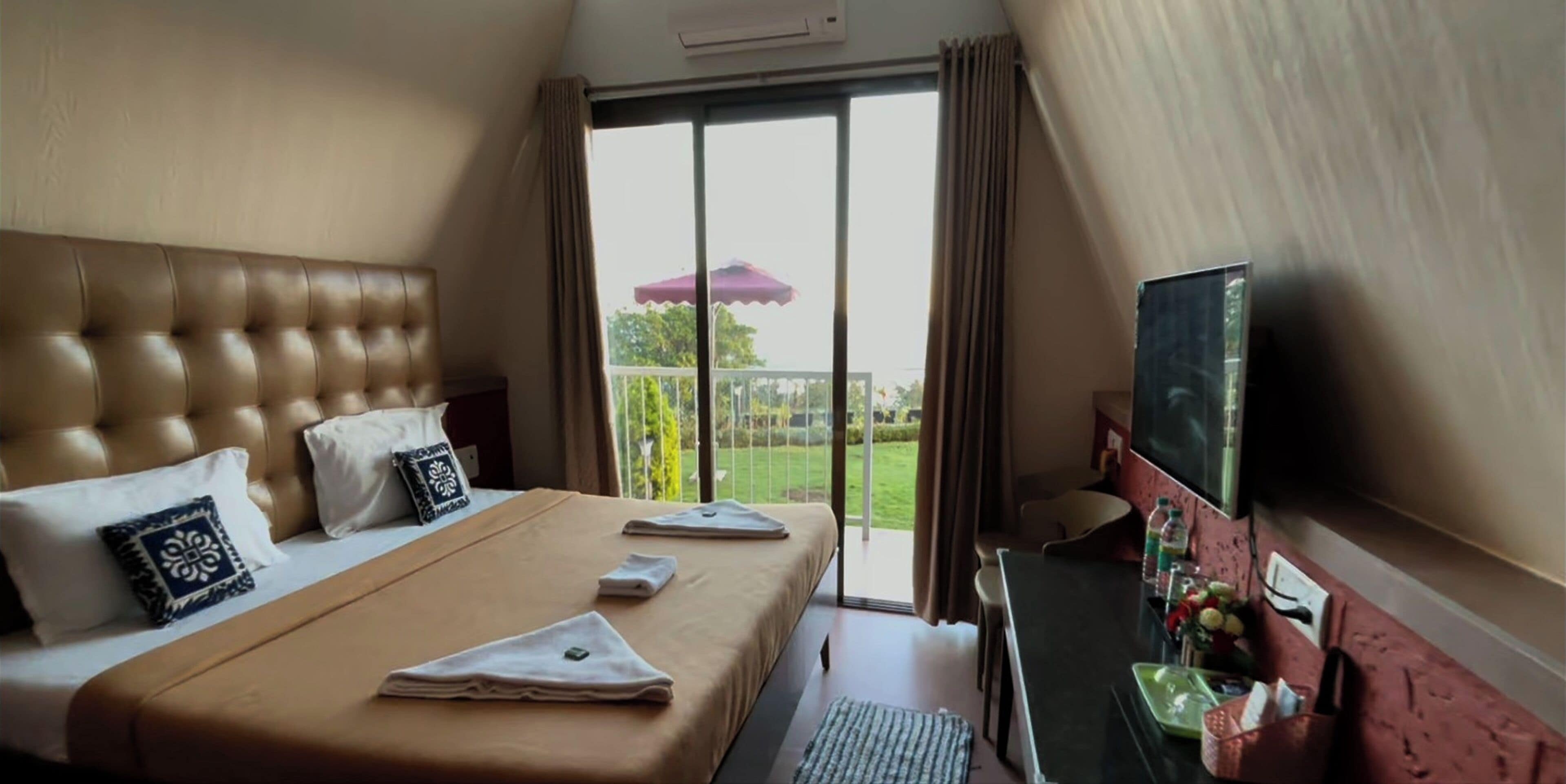 Cottage | Desk, free WiFi, bed sheets