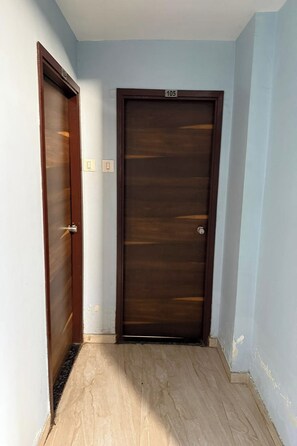 Lobby - Hotel Stay Inn Rabale (Navi Mumbai)