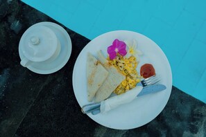 Restaurant - The Suwi Huts (Penida Island)