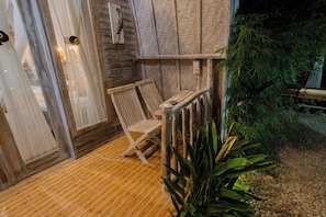 Lobby - The Suwi Huts (Penida Island)