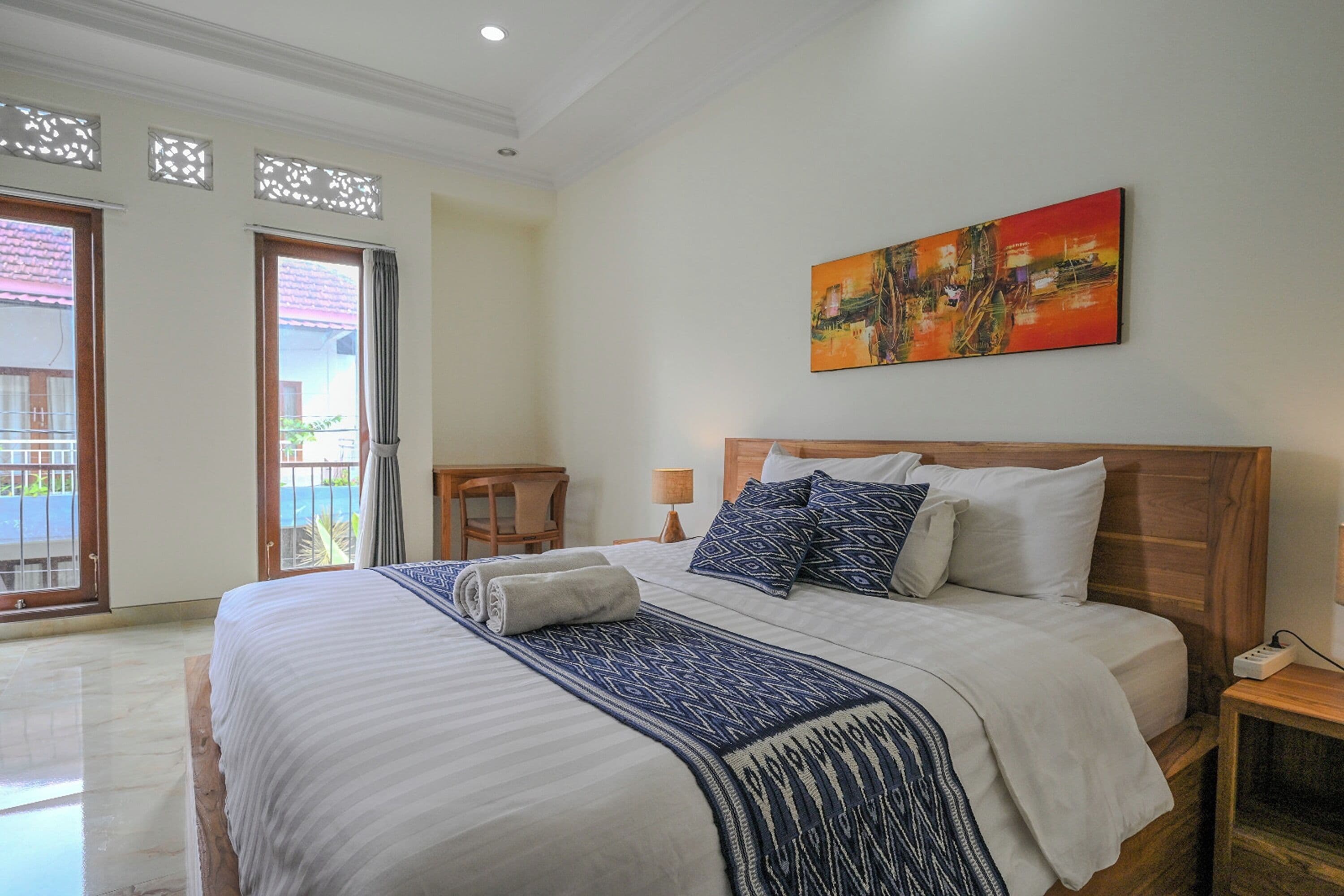 Villa, 2 Bedrooms | Meja, Wi-fi percuma, cadar katil 