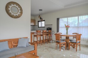 Villa, 2 Bedrooms | Living area - Rava Andong (Ubud)