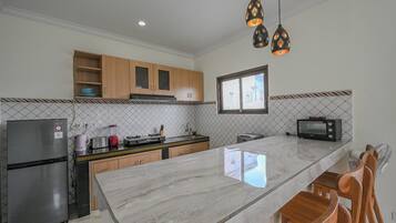 Huvila, 2 makuuhuonetta | Jaettu keittiö | Jääkaappi, mikroaaltouuni, vedenkeitin