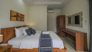 Bureau, Wi-Fi gratuit, draps fournis