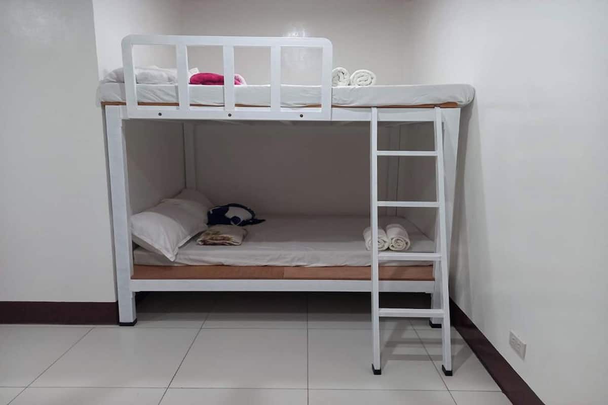 Estúdio | Escrivaninha, Wi-Fi de cortesia, roupa de cama