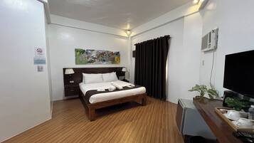 Exclusieve kamer | Een bureau, gratis wifi, beddengoed