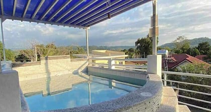 Villa Teresa Esperanza Tourist Inn