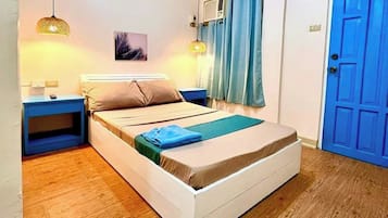 Desk, free WiFi, bed sheets