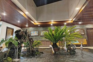 Lobby - Hotel P.Inc (General Santos)