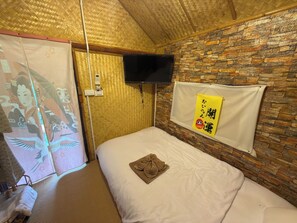 Quarto casal | Wi-Fi de cortesia, roupa de cama