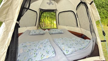 Tent | Free WiFi, bed sheets