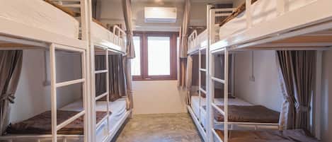 Shared Dormitory, Women only | Free WiFi, bed sheets