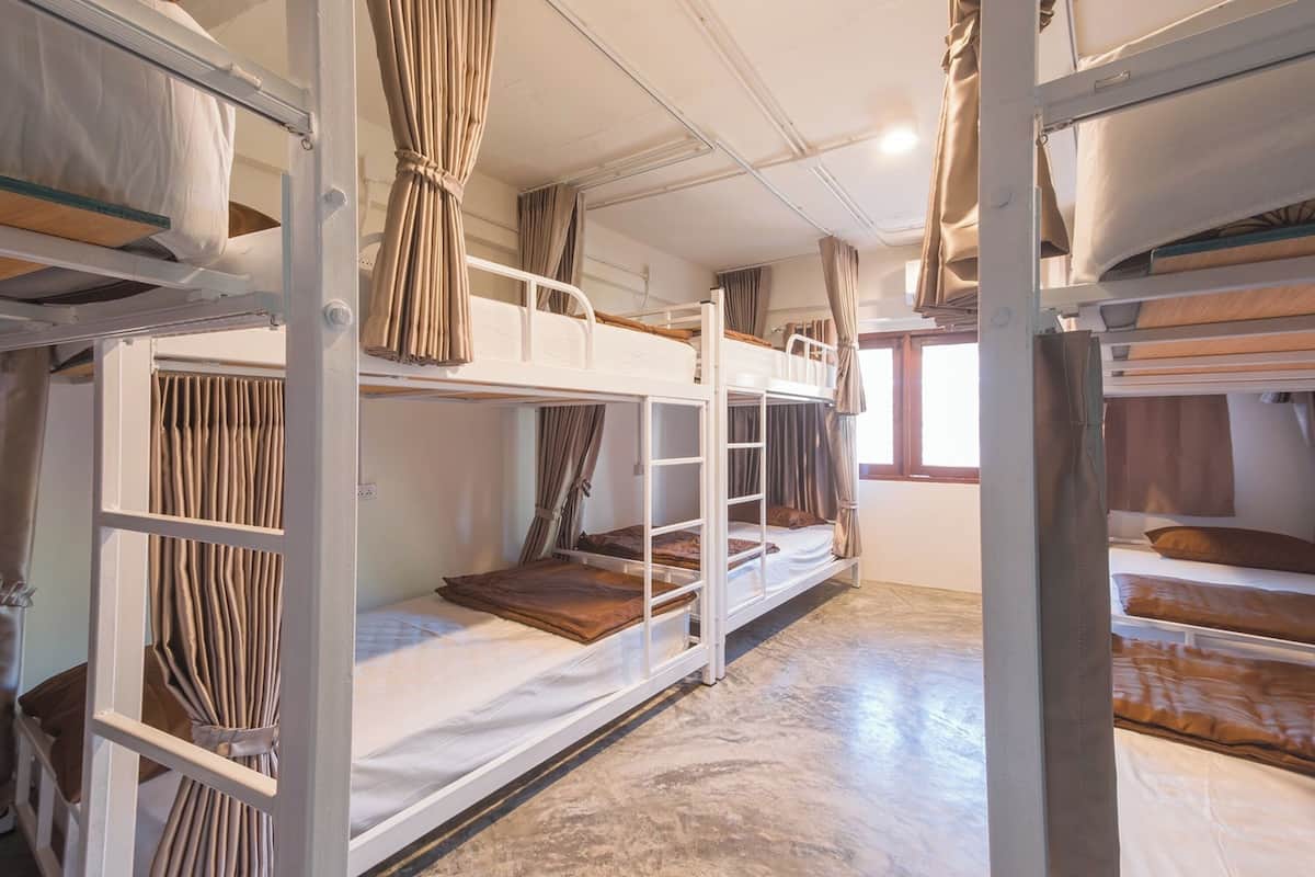 Shared Dormitory, Mixed Dorm | Free WiFi, bed sheets