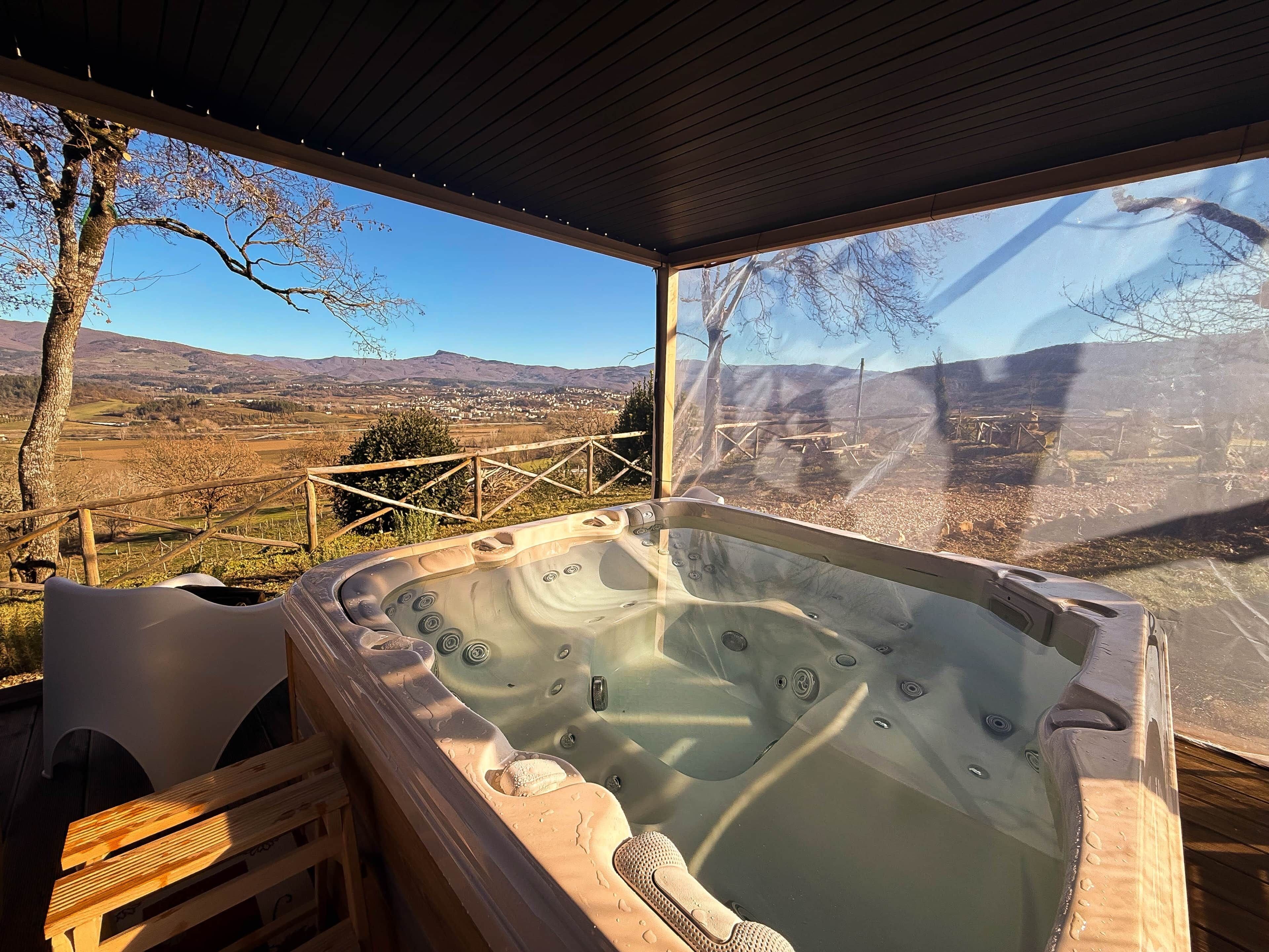 Bain à remous extérieur