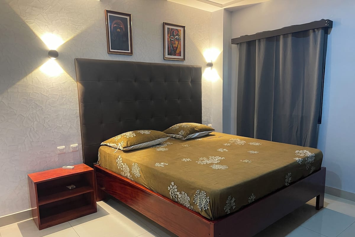 Blackout curtains, iron/ironing board (on request), free WiFi