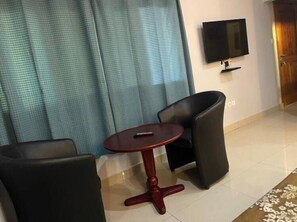 Living area - thiego'sapparthotel (Lomé)