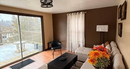 Welcoming to Cozy Altoona a 2-bedroom house with AC in charming Altoona