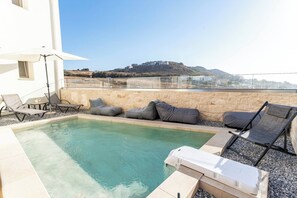 Pool - Armonia Suite (Panormo)