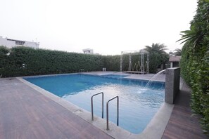 Alberca al aire libre